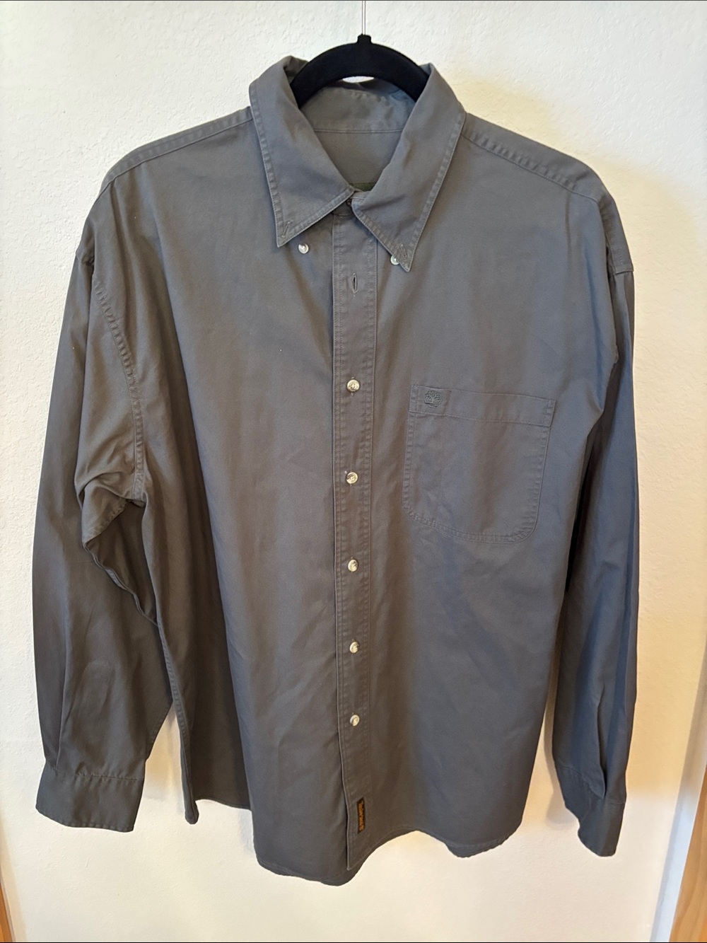 Men's Button-Down Long Sleeve Shirt in Gray